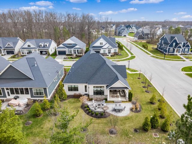 11125 Kingfisher Place, Plain City, OH 43064
