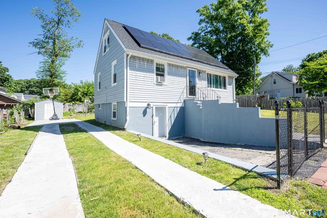 150 Moffitt Street, Bridgeport, CT 06610