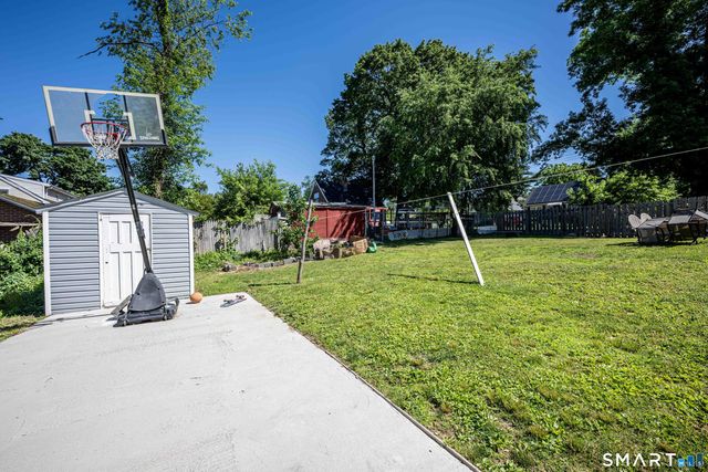150 Moffitt Street, Bridgeport, CT 06610