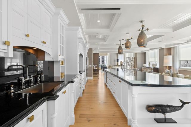 350 SE 2nd Street GPH10, Fort Lauderdale, FL 33301