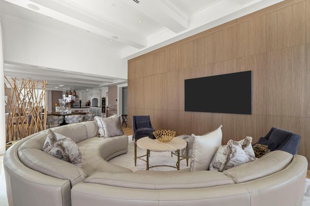 350 SE 2nd Street GPH10, Fort Lauderdale, FL 33301