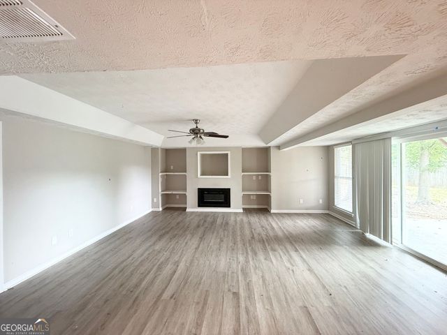 482 Waterfront Drive, Mcdonough, GA 30253