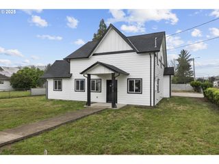 413 S TRADE St, Amity, OR 97101
