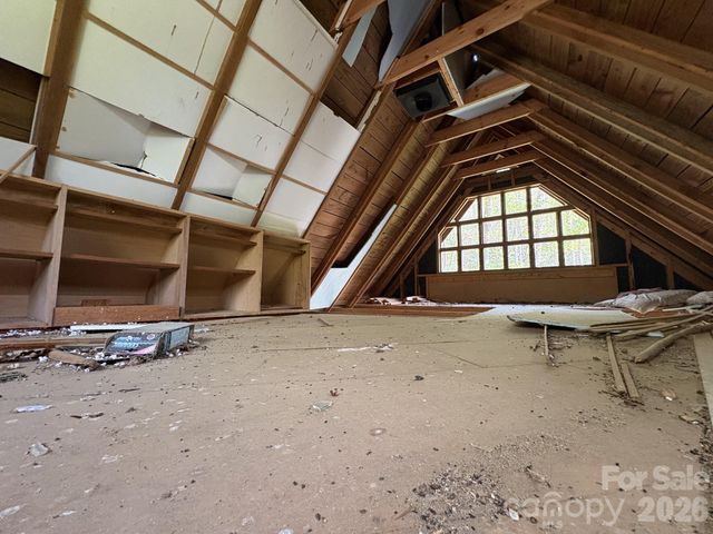 999999 Harwood Road, Barnardsville, NC 28709