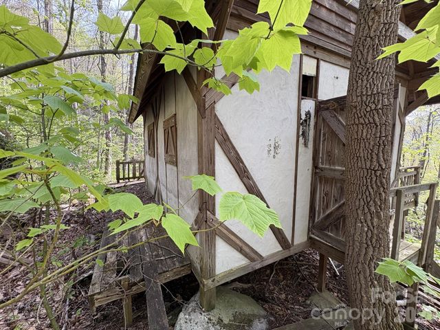 999999 Harwood Road, Barnardsville, NC 28709