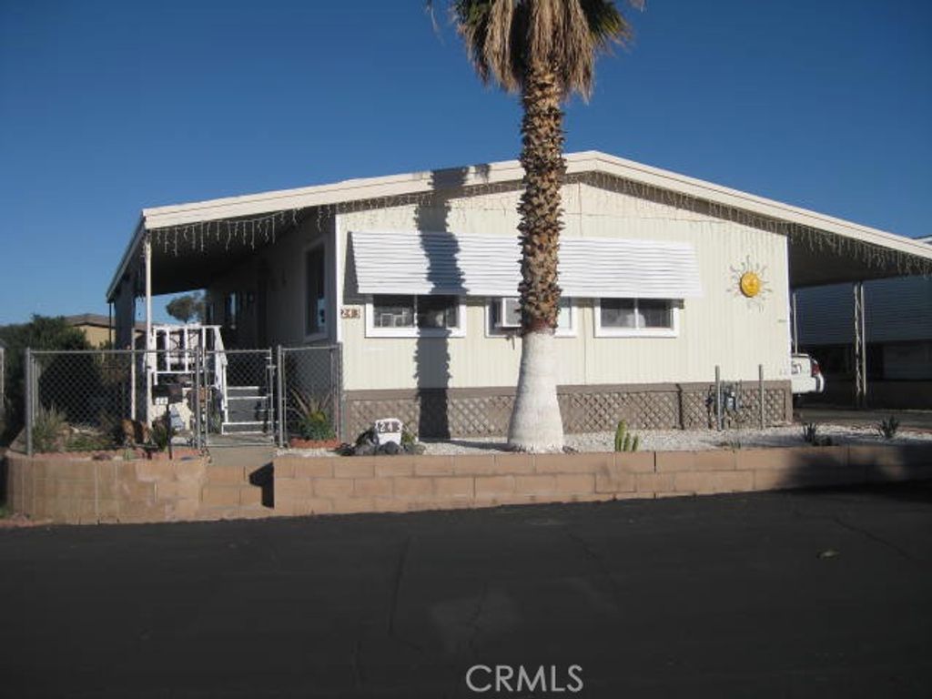 701 Montara 243, Barstow, CA 92311