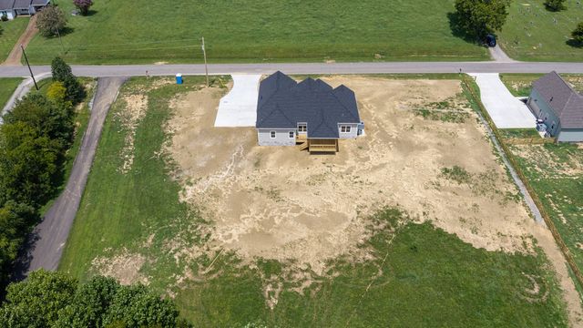 2973 Lights Chapel Rd, Greenbrier, TN 37073