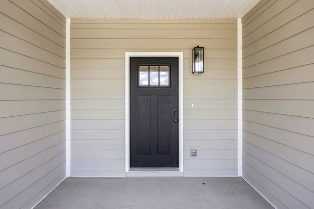 2973 Lights Chapel Rd, Greenbrier, TN 37073