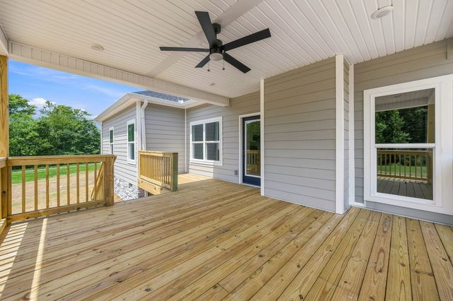 2973 Lights Chapel Rd, Greenbrier, TN 37073