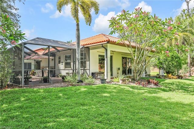 4000 Stonesthrow CT, Naples, FL 34109