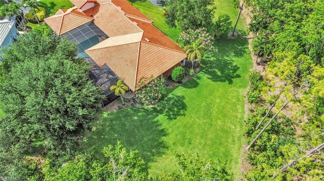 4000 Stonesthrow CT, Naples, FL 34109