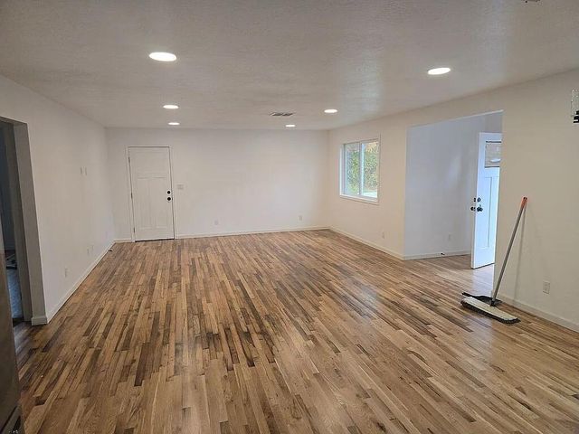 717 NE Fusite, Grants Pass, OR 97526