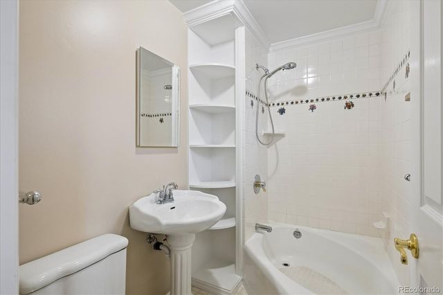 2772 S Depew Street, Denver, CO 80227