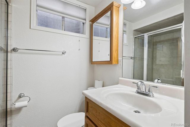 2772 S Depew Street, Denver, CO 80227