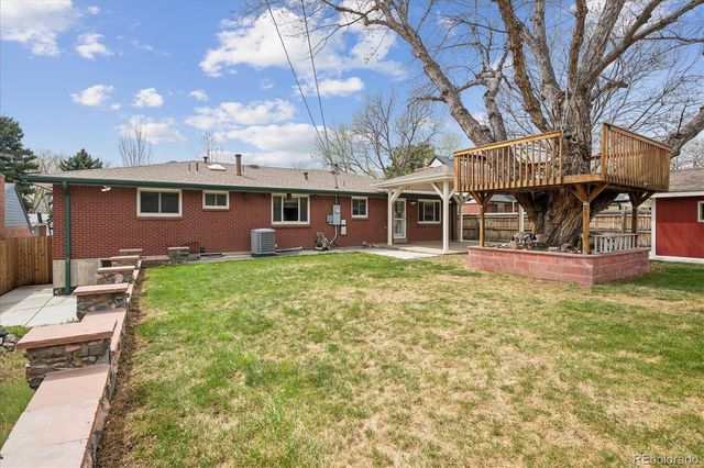 2772 S Depew Street, Denver, CO 80227