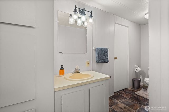 19121 Elderberry Street SW, Rochester, WA 98579