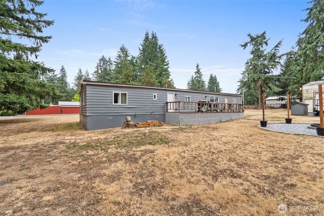 19121 Elderberry Street SW, Rochester, WA 98579