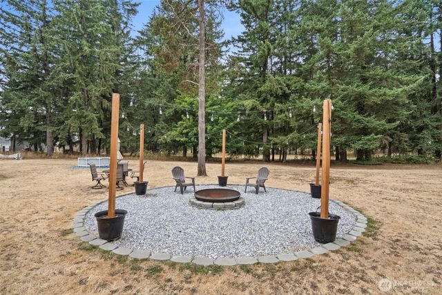 19121 Elderberry Street SW, Rochester, WA 98579