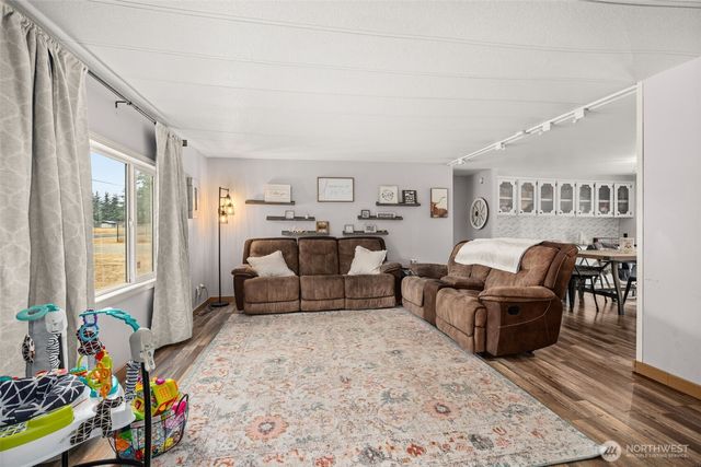 19121 Elderberry Street SW, Rochester, WA 98579