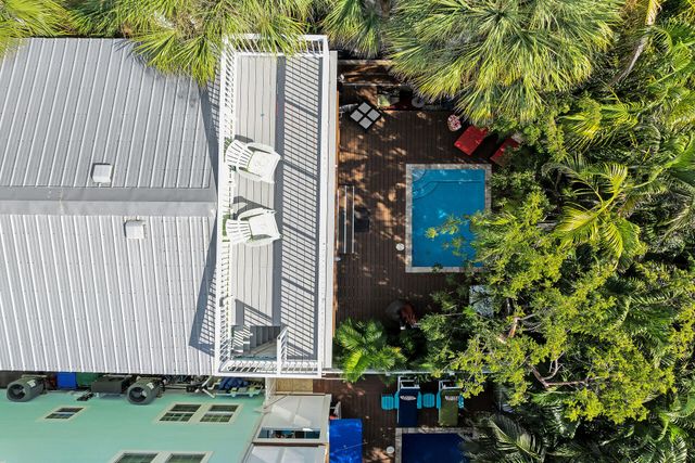 1310 Atlantic Drive, Key West, FL 33040