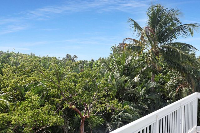 1310 Atlantic Drive, Key West, FL 33040