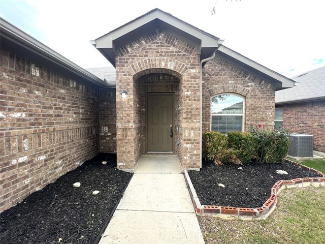 412 Copper Ridge Road, Fort Worth, TX 76052
