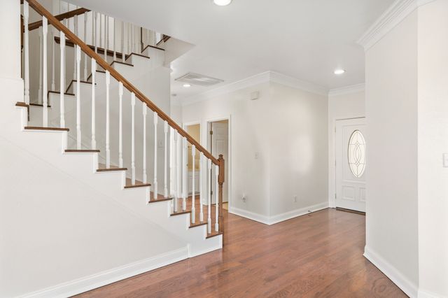 2824 Greenway Drive, Burleson, TX 76028