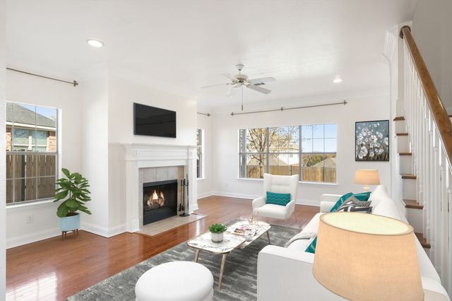 2824 Greenway Drive, Burleson, TX 76028