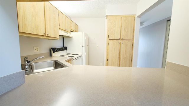 1015 Green Pine Boulevard B3, West Palm Beach, FL 33409