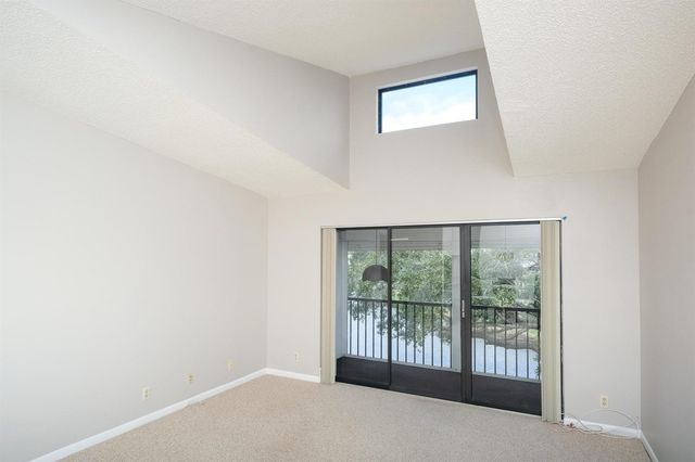 1015 Green Pine Boulevard B3, West Palm Beach, FL 33409