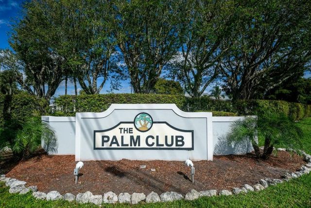 1015 Green Pine Boulevard B3, West Palm Beach, FL 33409