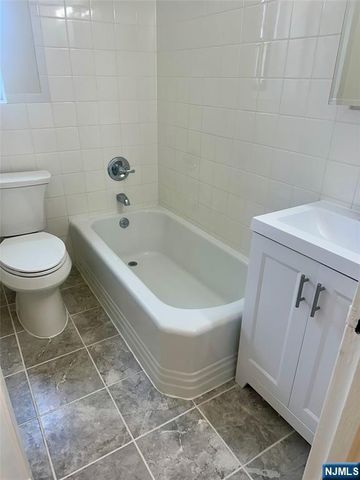 2333 Hudson Terrace, Fort Lee, NJ 07024