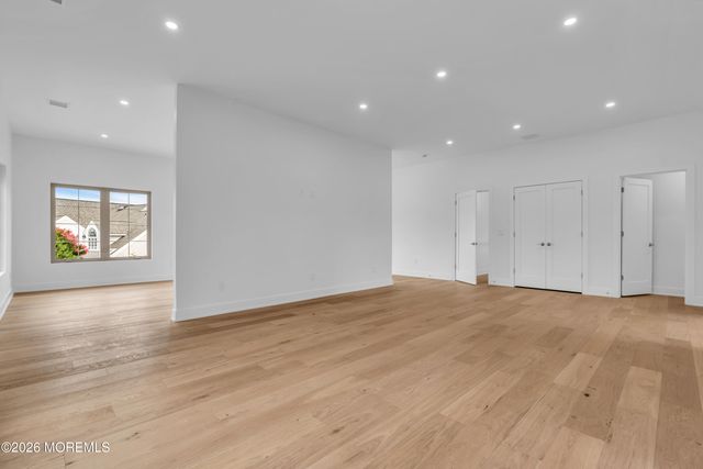 38 Coolidge Place, West Long Branch, NJ 07764
