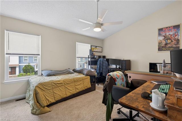 2129 Pier Point PL, Virginia Beach, VA 23455