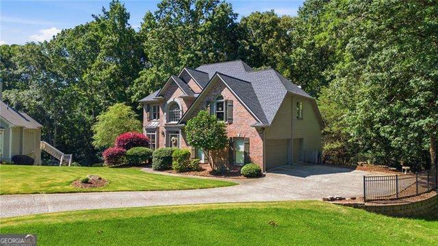 835 Forestwalk Drive, Suwanee, GA 30024