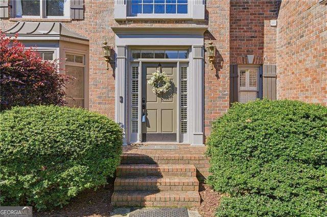 835 Forestwalk Drive, Suwanee, GA 30024