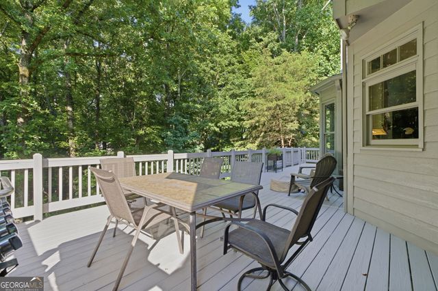 835 Forestwalk Drive, Suwanee, GA 30024