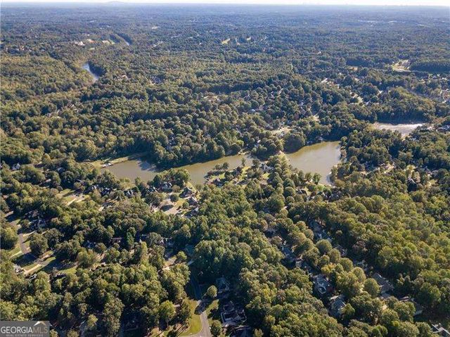835 Forestwalk Drive, Suwanee, GA 30024
