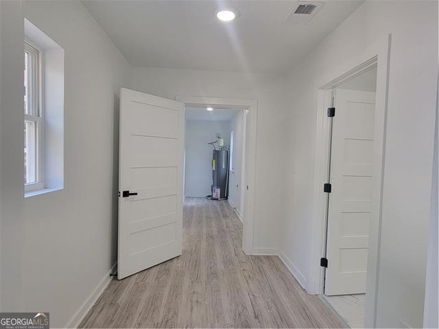 172 S Thomas Street, Elberton, GA 30635