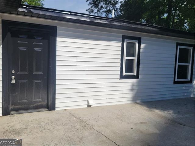 172 S Thomas Street, Elberton, GA 30635