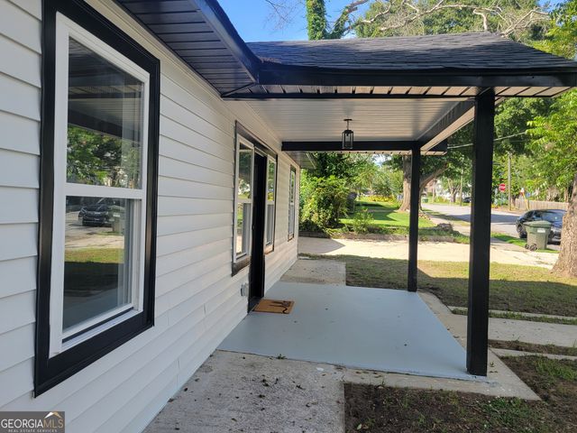 172 S Thomas Street, Elberton, GA 30635