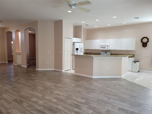 6826 WINSLOW STREET, Sarasota, FL 34243