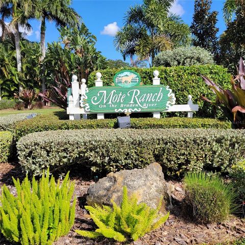 6826 WINSLOW STREET, Sarasota, FL 34243