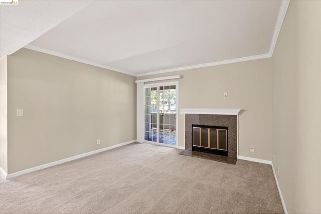 660 Canyon Oaks Dr B, Oakland, CA 94605