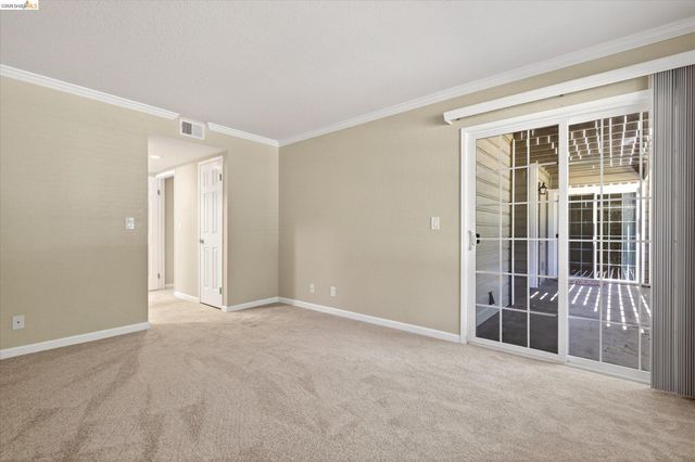 660 Canyon Oaks Dr B, Oakland, CA 94605