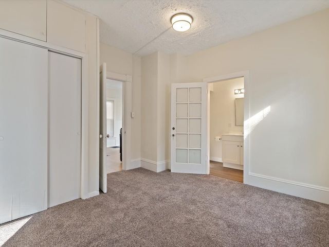 2413 11th Avenue A, Moline, IL 61265