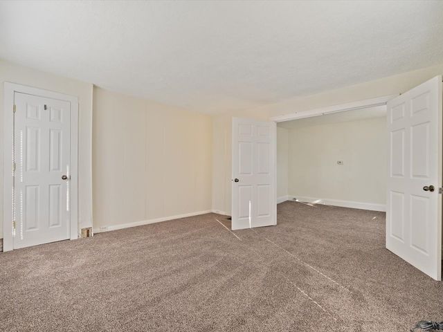 2413 11th Avenue A, Moline, IL 61265