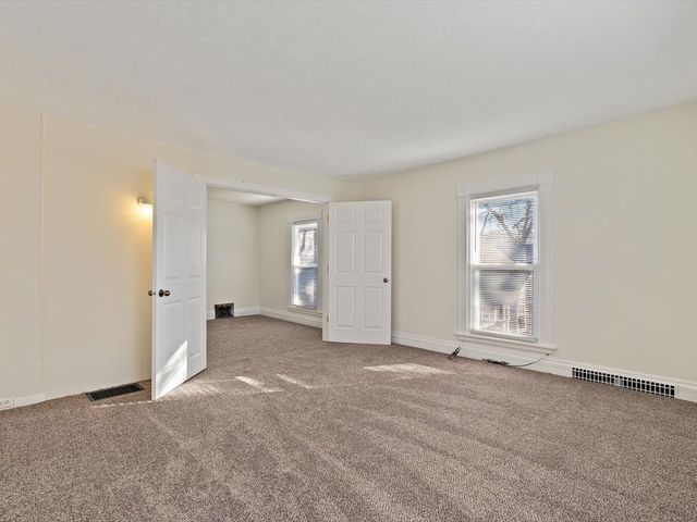 2413 11th Avenue A, Moline, IL 61265