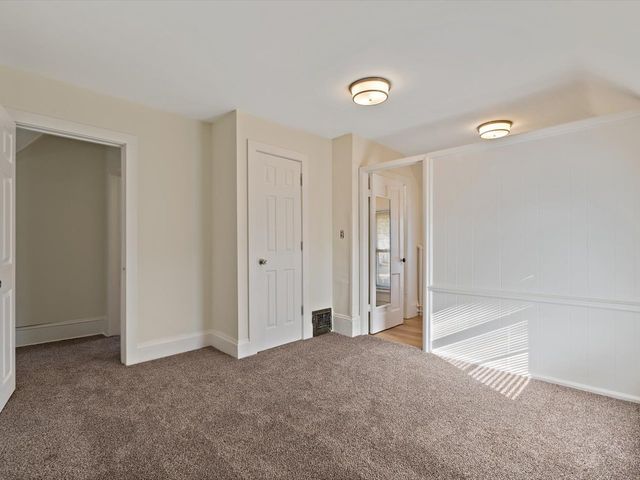 2413 11th Avenue A, Moline, IL 61265