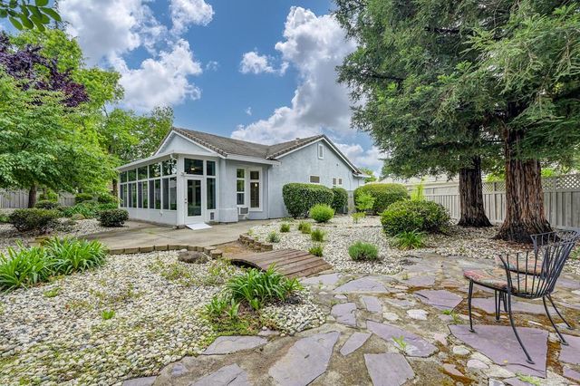424 Roan Ct, Roseville, CA 95747